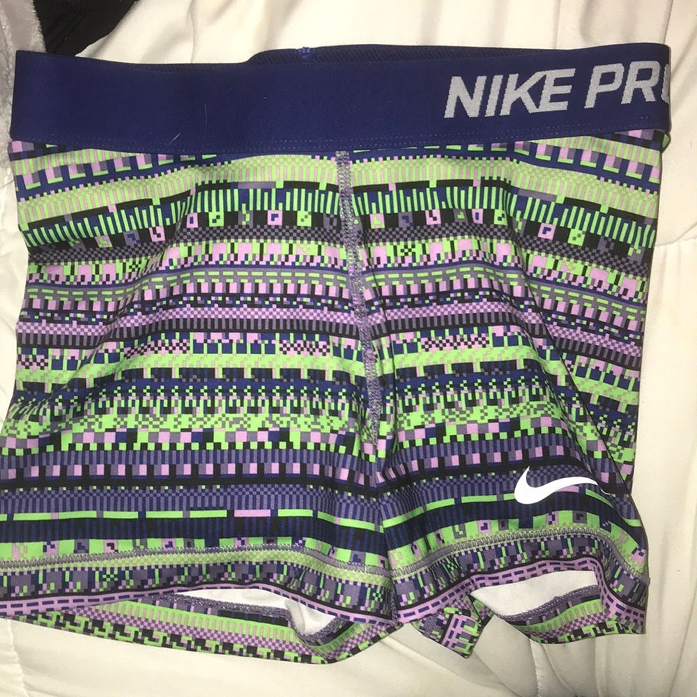 Nike pros